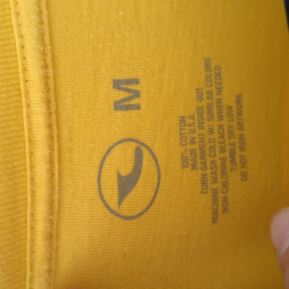 San Onofre yellow T-shirt - Picture 4 of 4